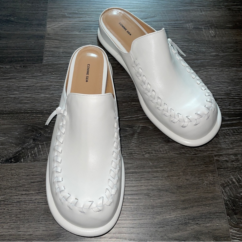 White Leather Slip-On Mules with Whipstitch Detail